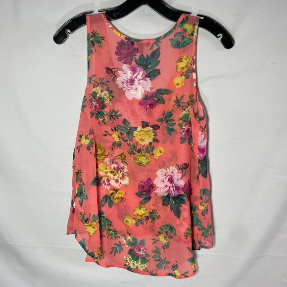 FREE ADD-ON Item 🖤 Floral Tank Top - Picture 4 of 4